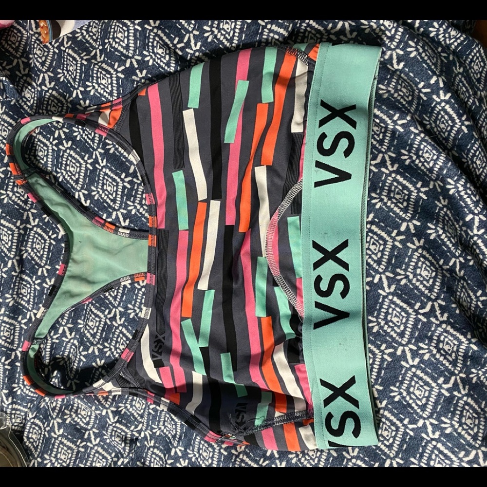 Sports bra